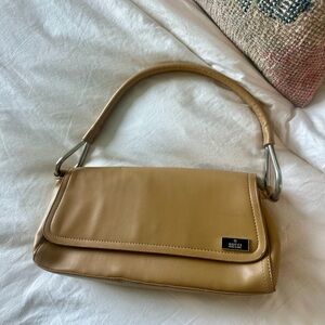 Guess Cream Leather Shoulder Bag